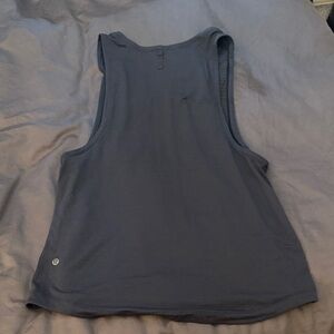 men’s Lululemon Medium License to Train Tank in Navy